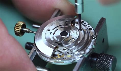 disassembled rolex automatic movement|How to Disassemble a Rolex Movement .